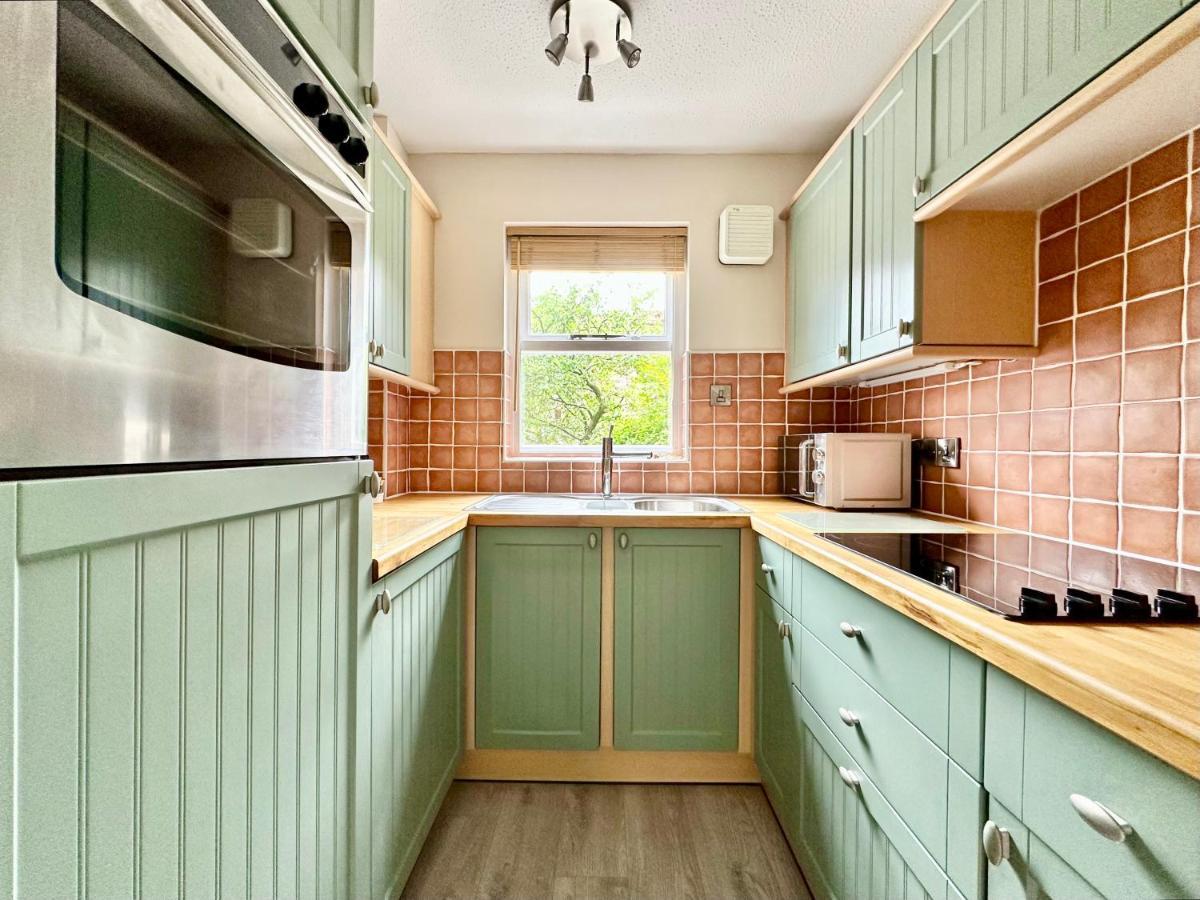 Cherry Blossom Cottage 约克 外观 照片